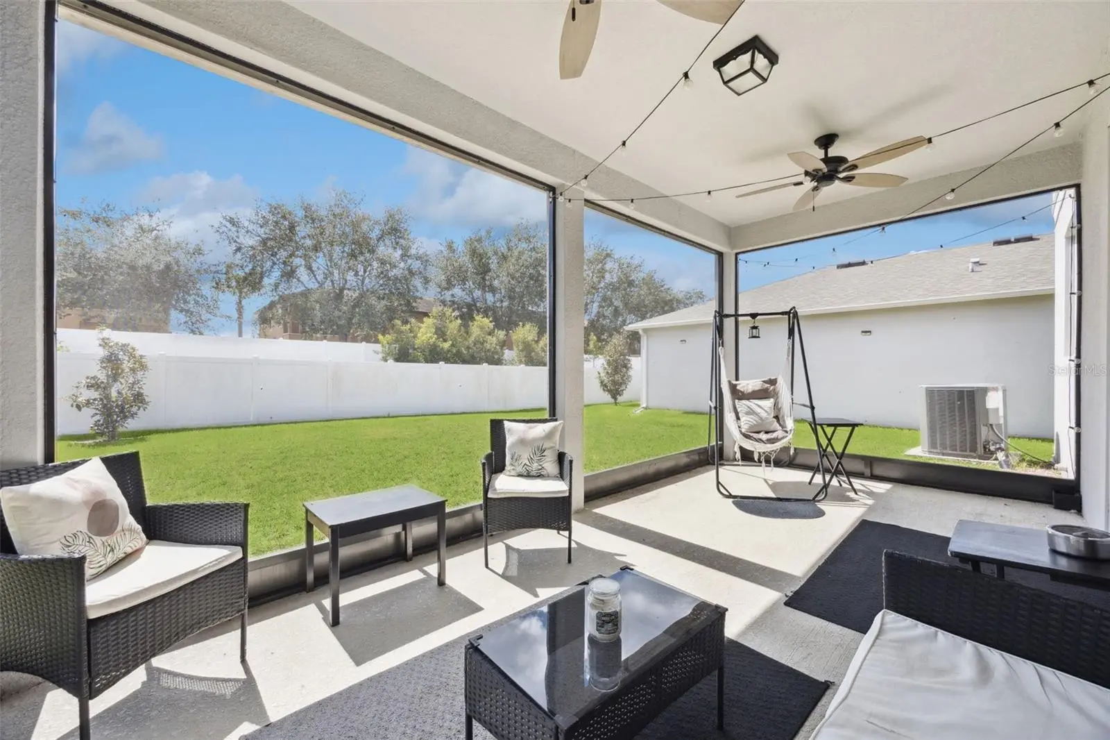 1068 Papaya Circle, FL