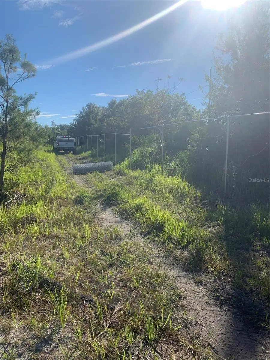 2701 Metro Drive, FL