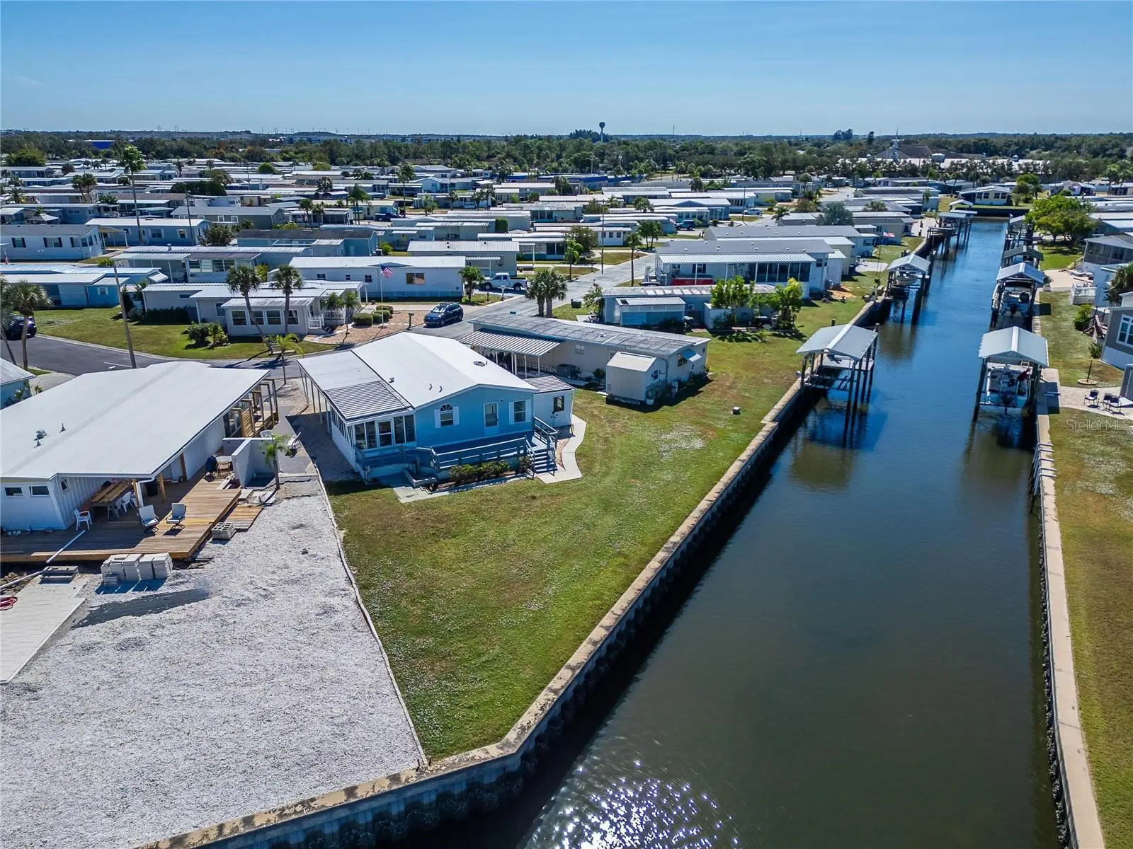 126 Saint Johns Way, FL
