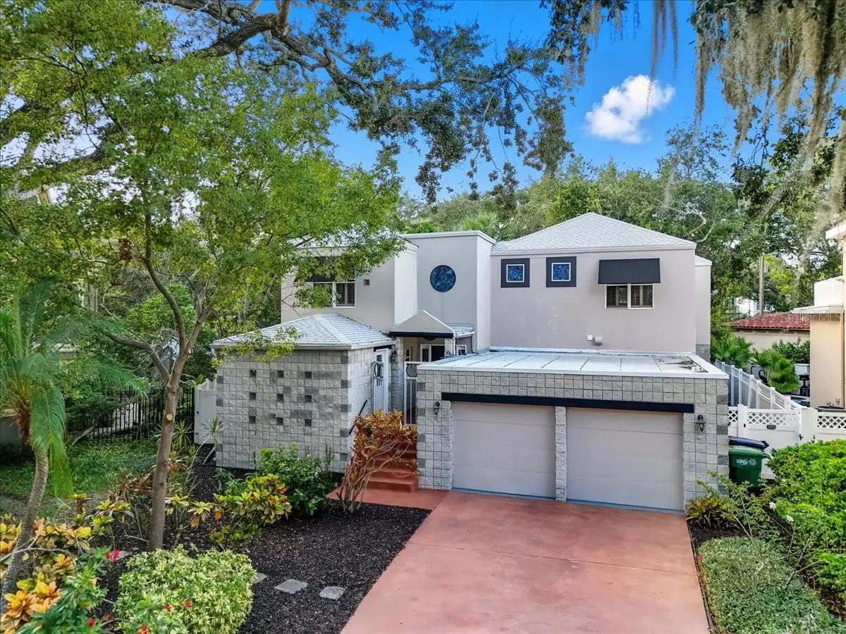 2713 Chambray Lane, FL