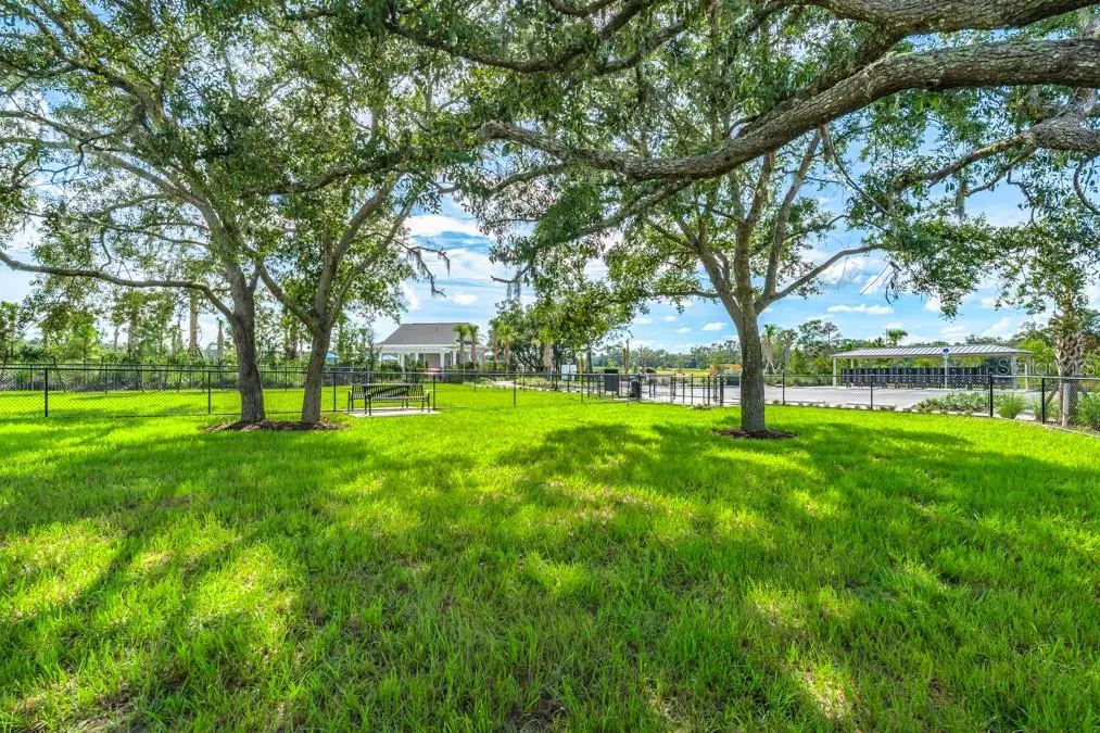 13502 Tropical Breeze Way, FL