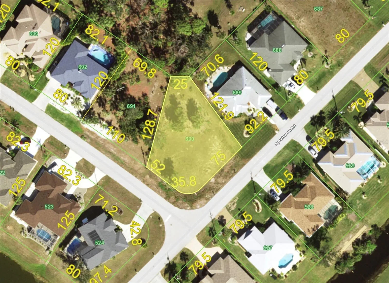 2 Sportsman Way, FL