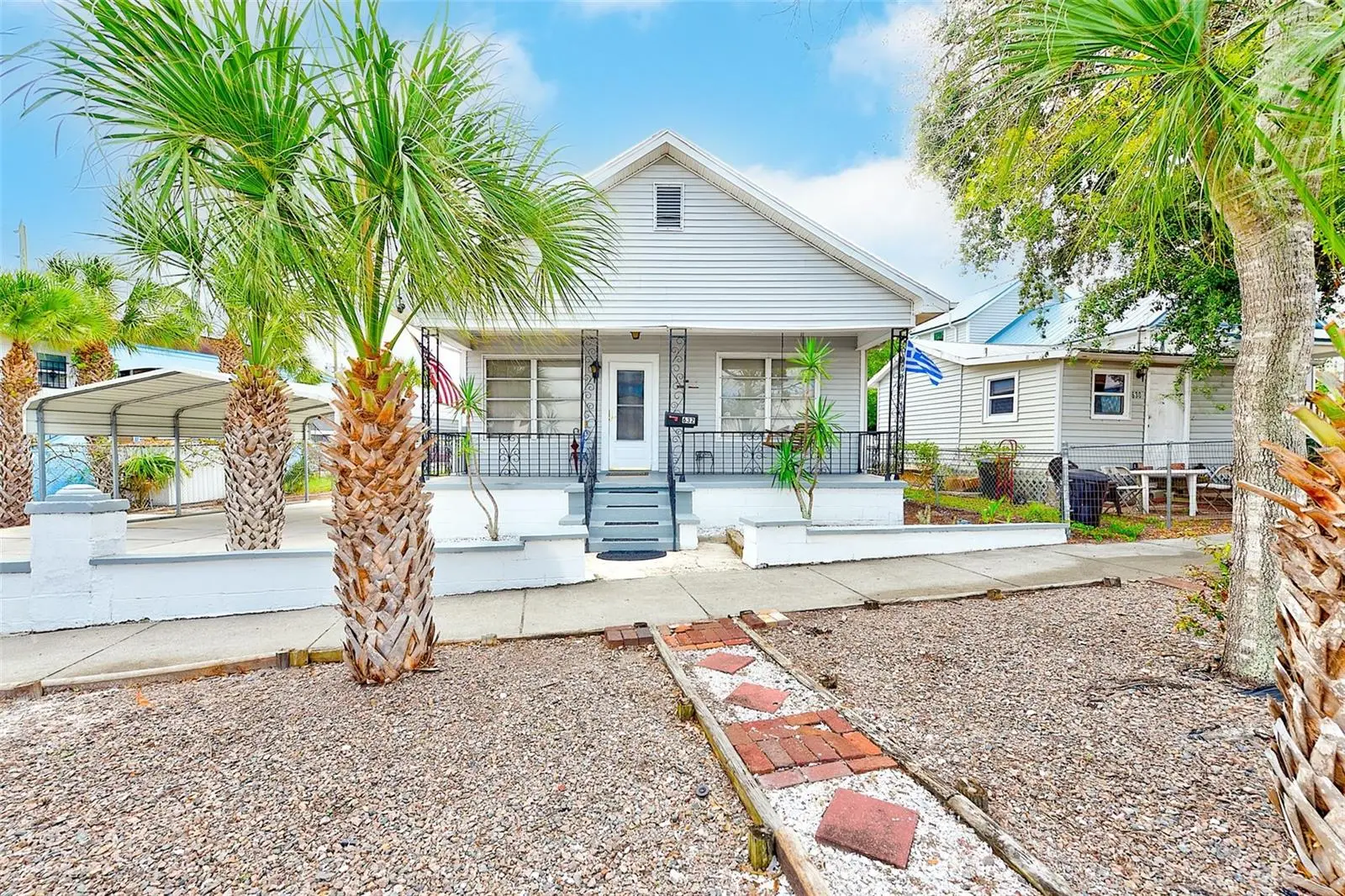 632 Cross Street, FL