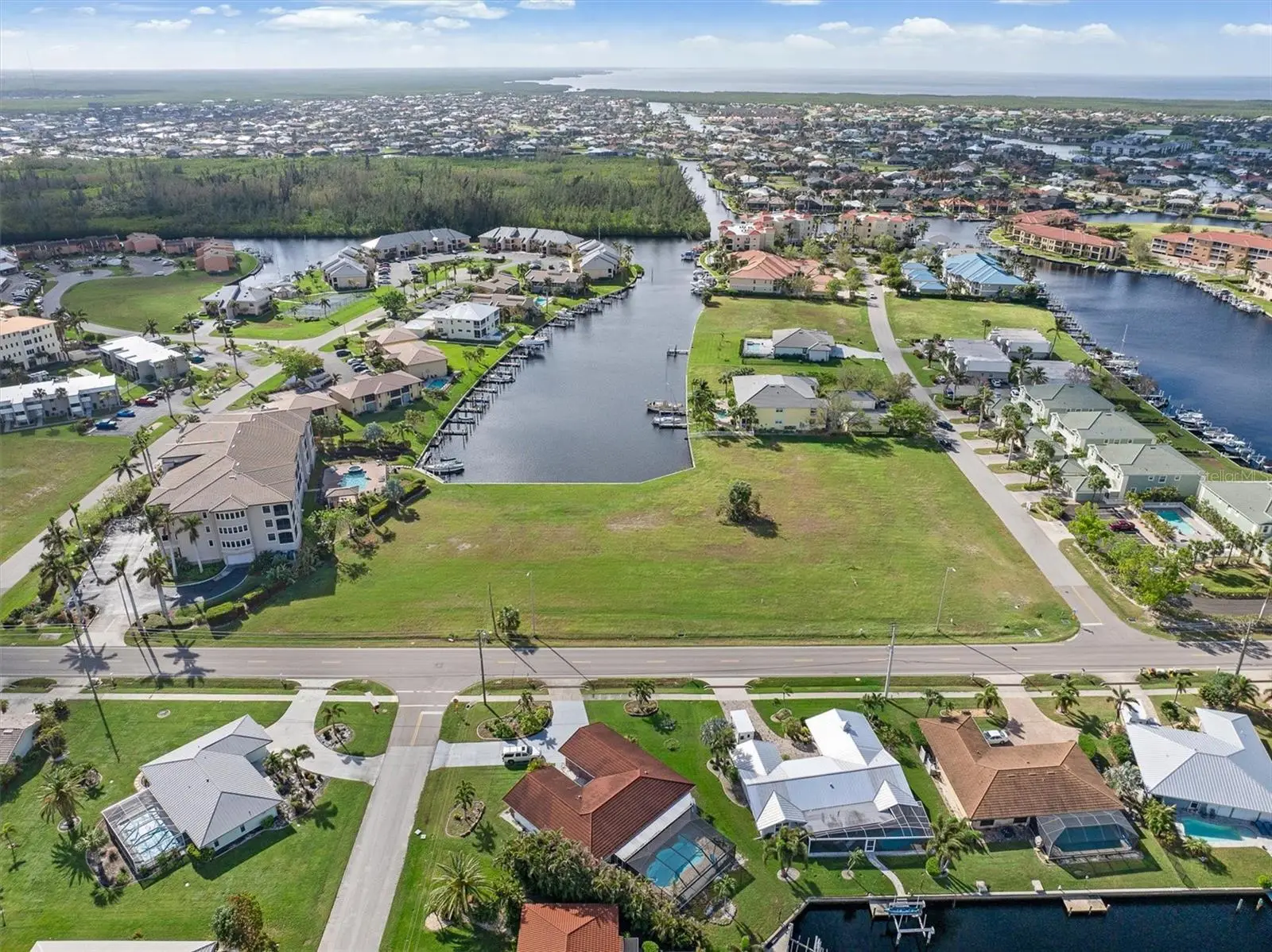1359 Aqui Esta Drive, FL