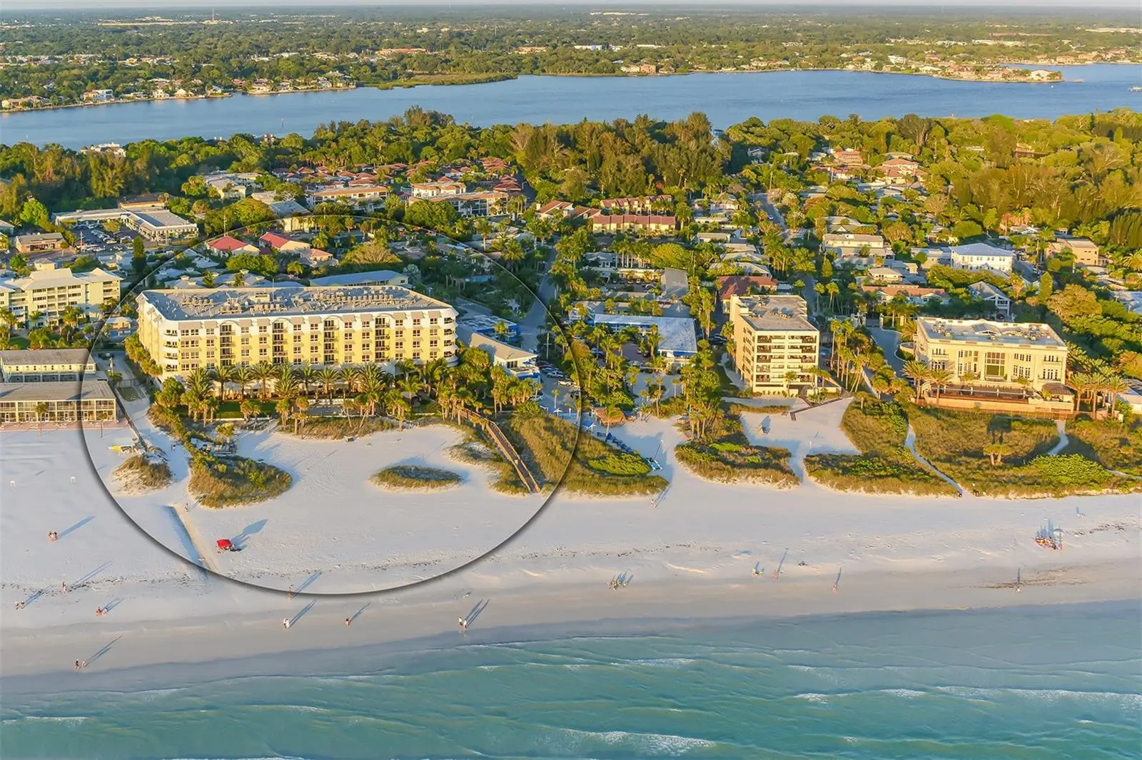 915 Seaside Drive, FL