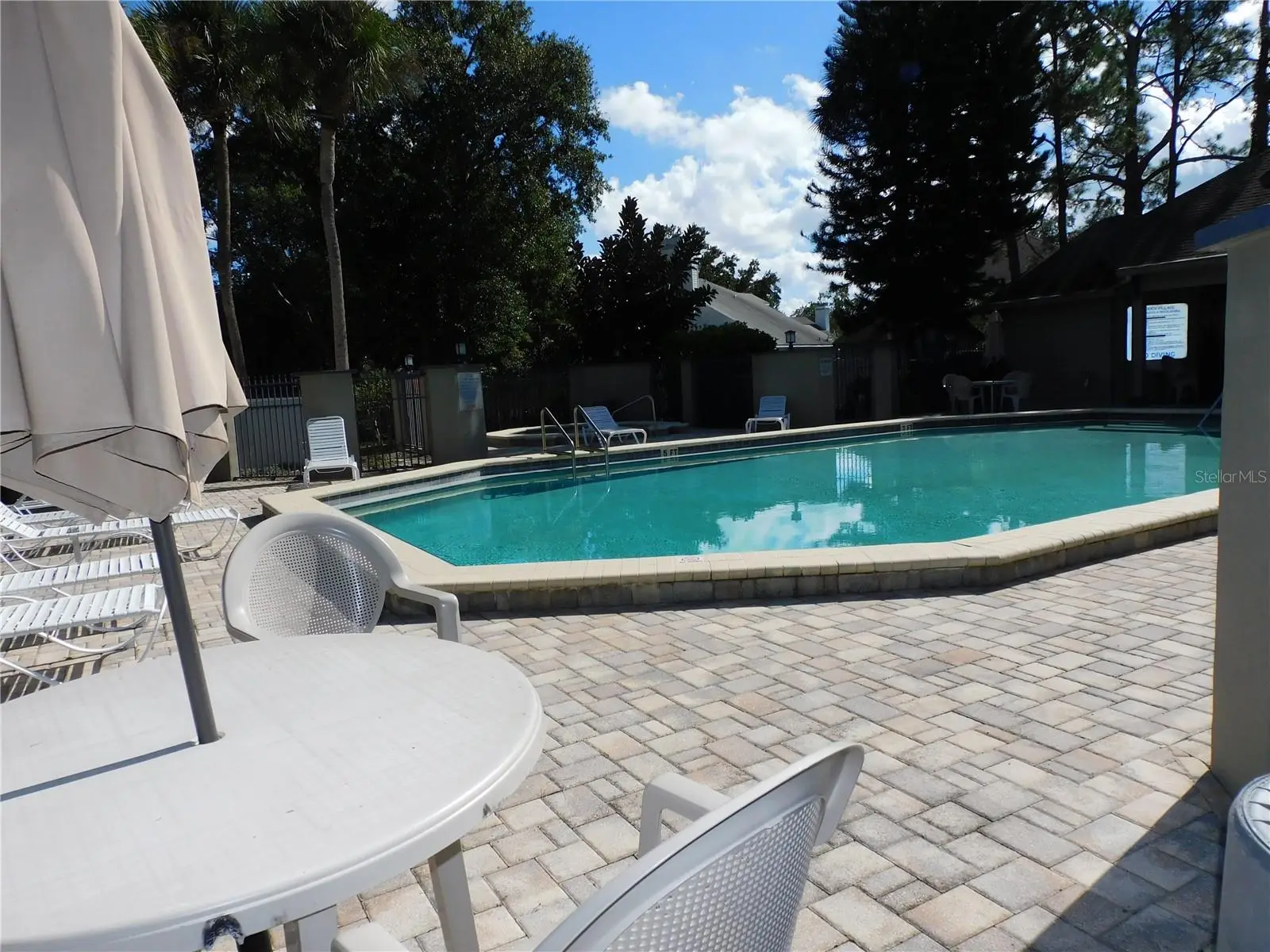 936 Birmingham Court, FL