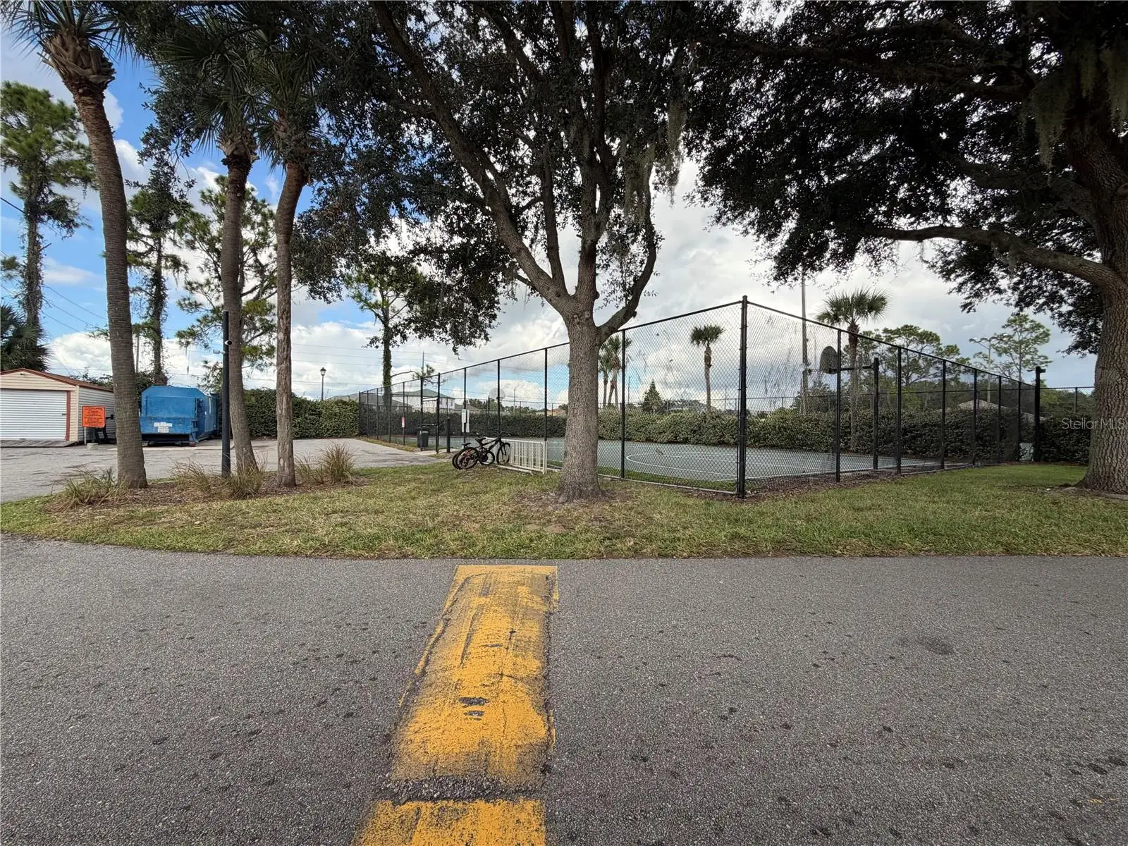 353 Port Pleasant Drive, FL