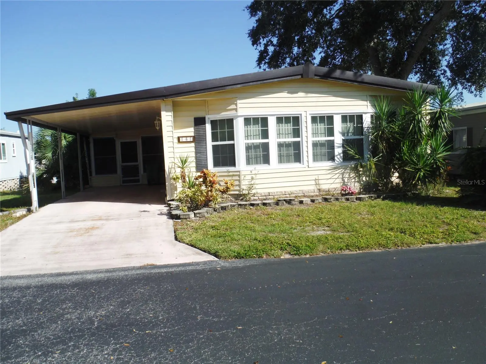 141 Forest Lane, FL