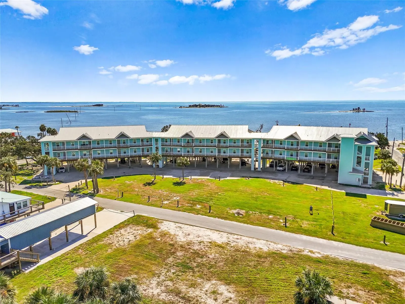 502 Main Street, FL