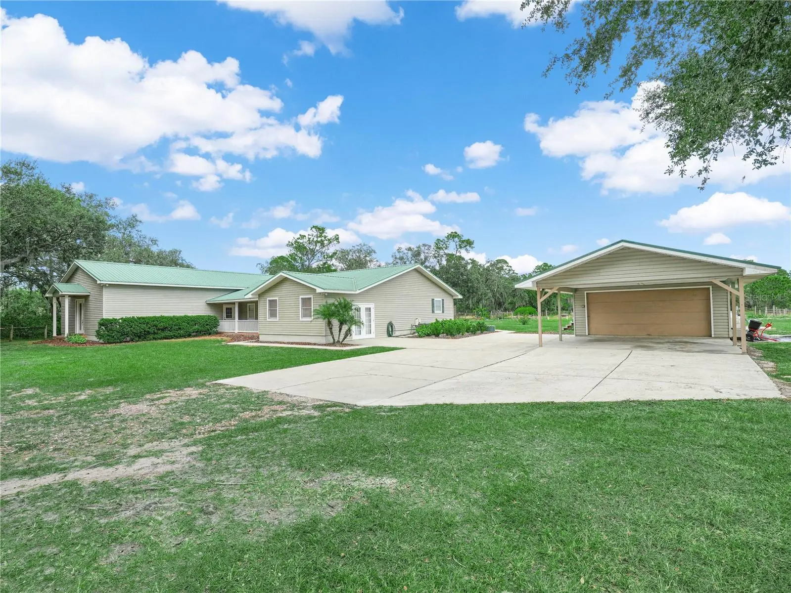 3963 Mammoth Grove Road, FL