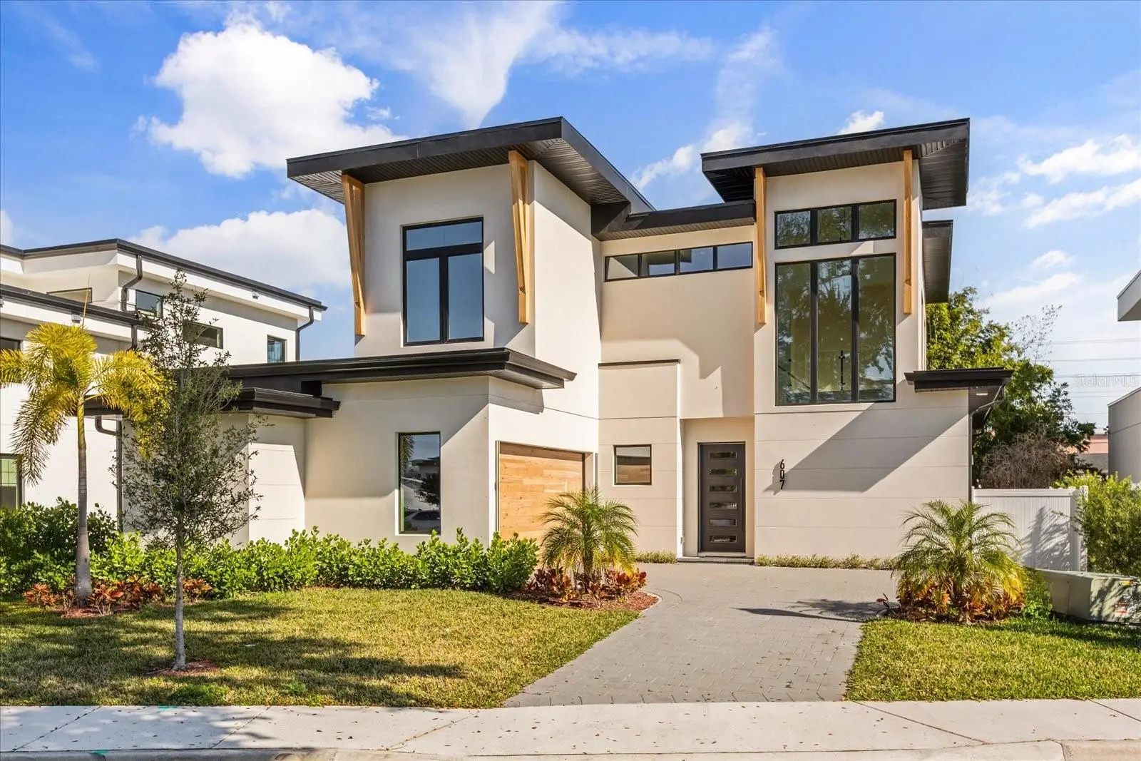 607 Ellen Drive, FL