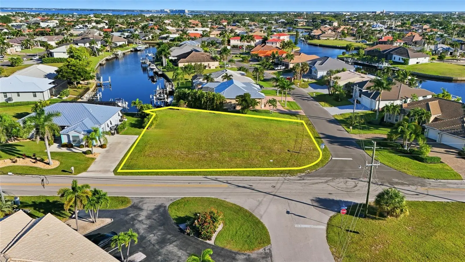 600 Via Tripoli, FL