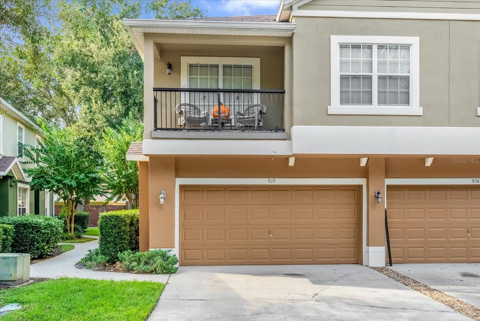 910 Ashworth Overlook Drive, FL