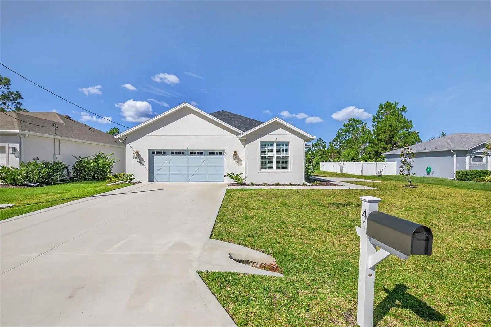 41 La Mancha Drive, FL
