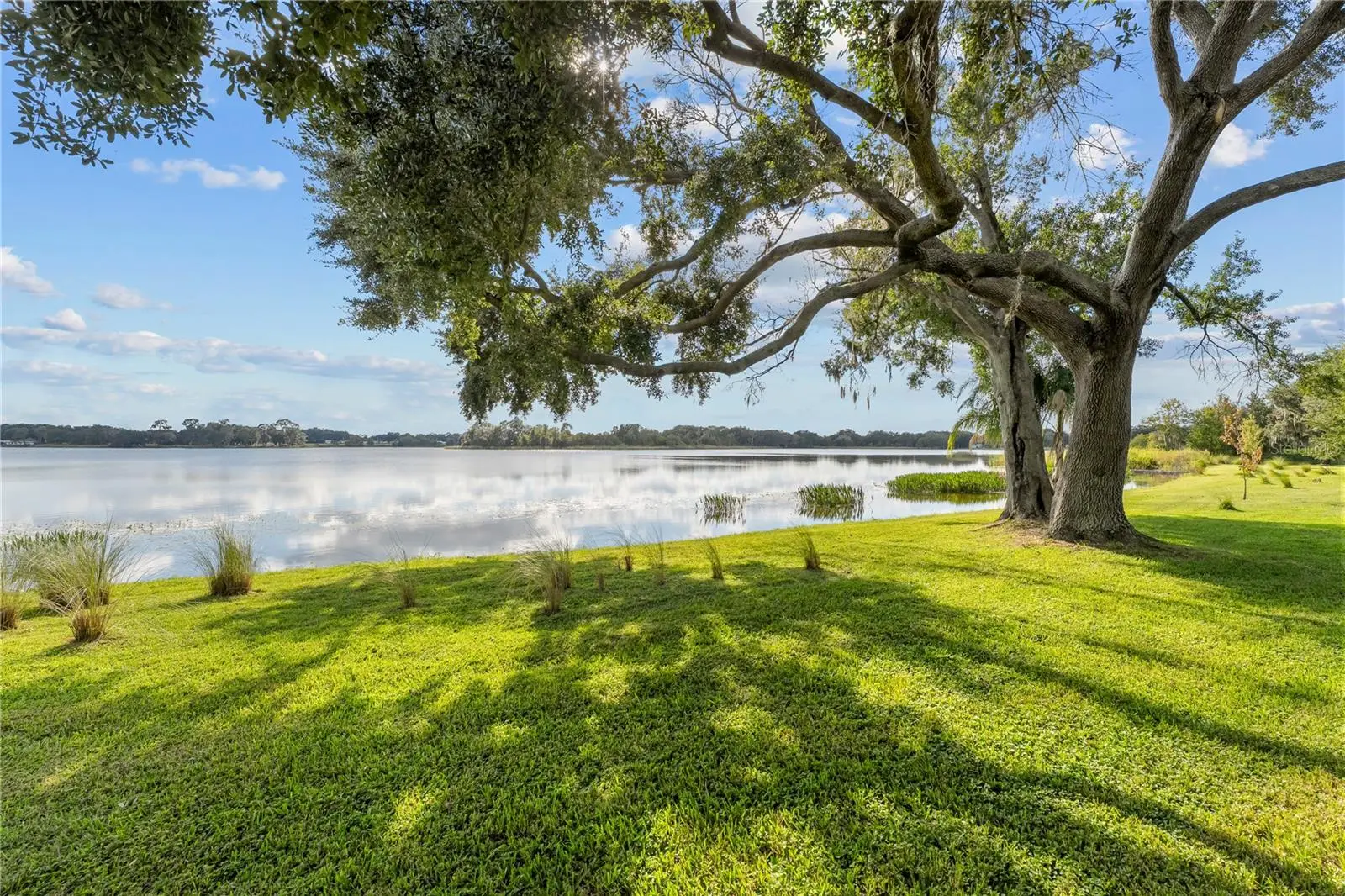 414 Meandering Way, FL