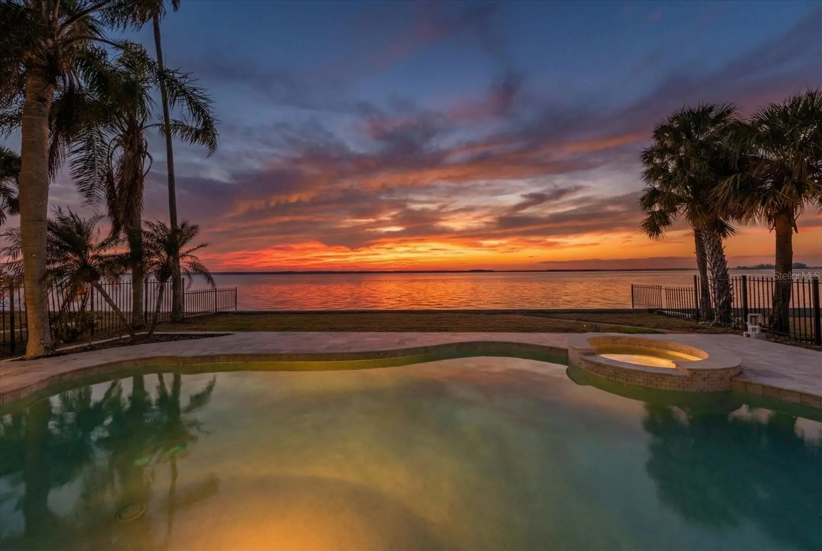 1614 Santa Barbara Drive, FL
