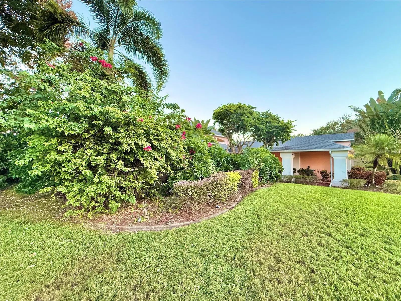 5829 Guenevere Court, FL