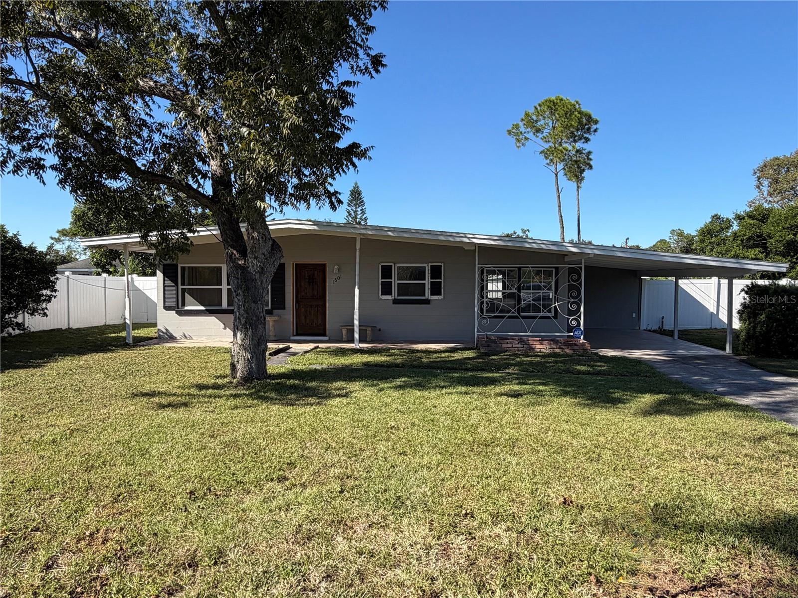 1601 Roselawn Street, FL