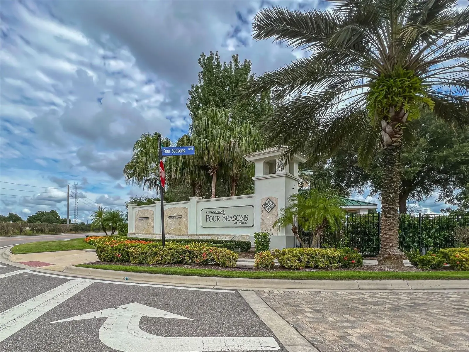 2074 Flora Pass Place, FL