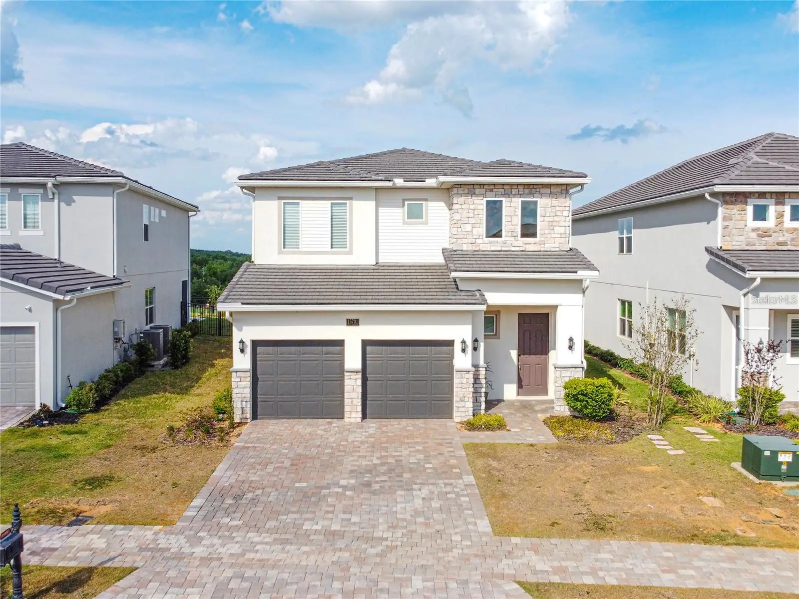 15701 Vetta Drive, FL