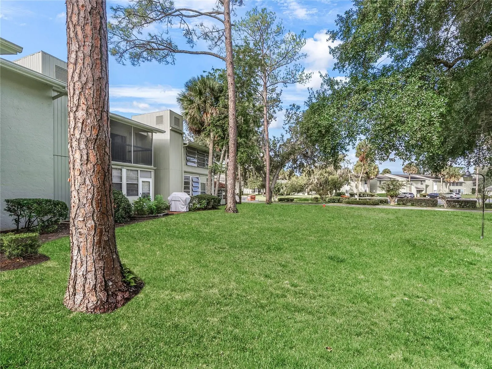 622 Fairways Circle, FL