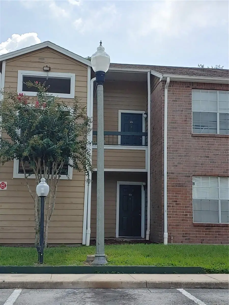 5635 Devonbriar Way, FL