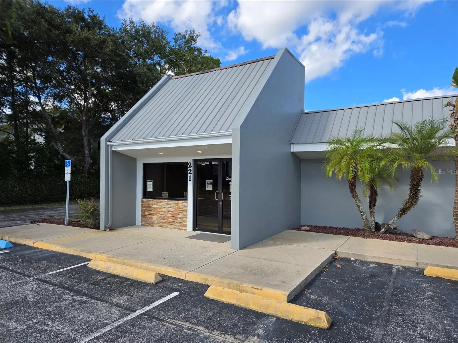 221 State Road 434, FL