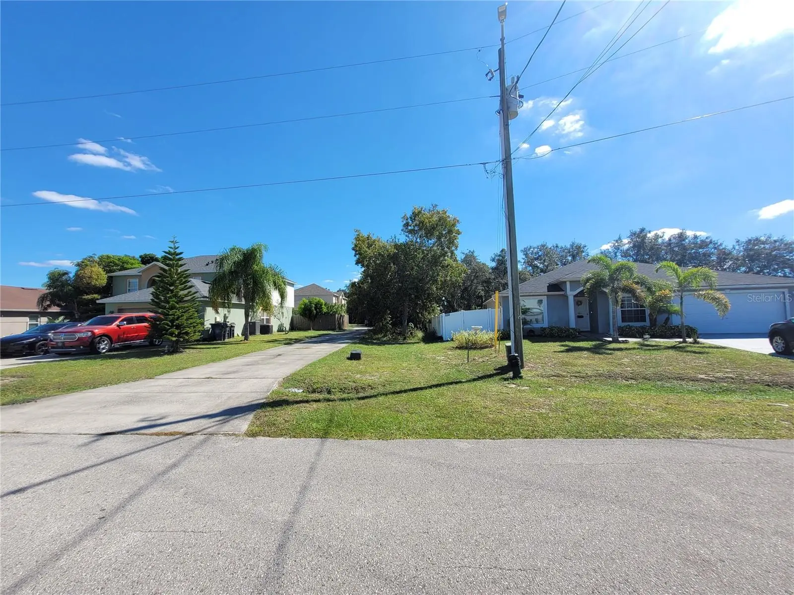 1929 Manatee Drive, FL