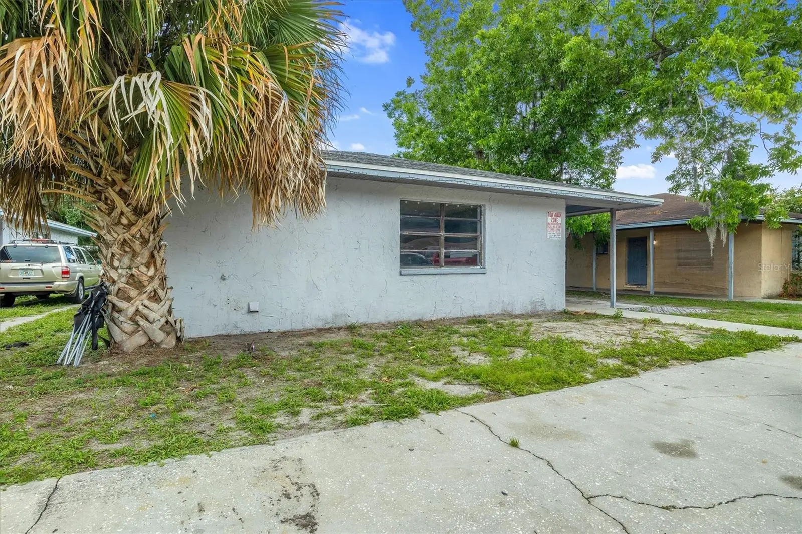 2464 Chestnut Woods Drive, FL
