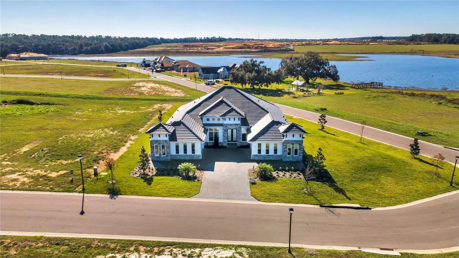 35588 Farmview Road, FL