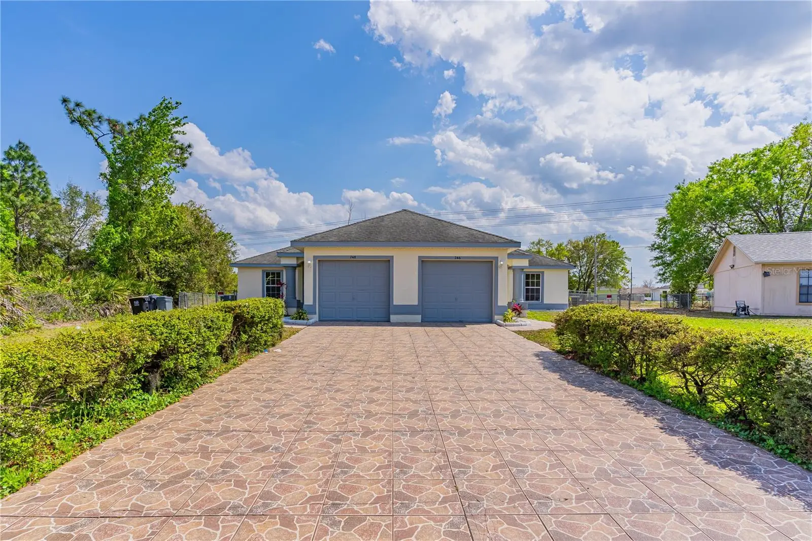 746-748 Mink Ct, FL