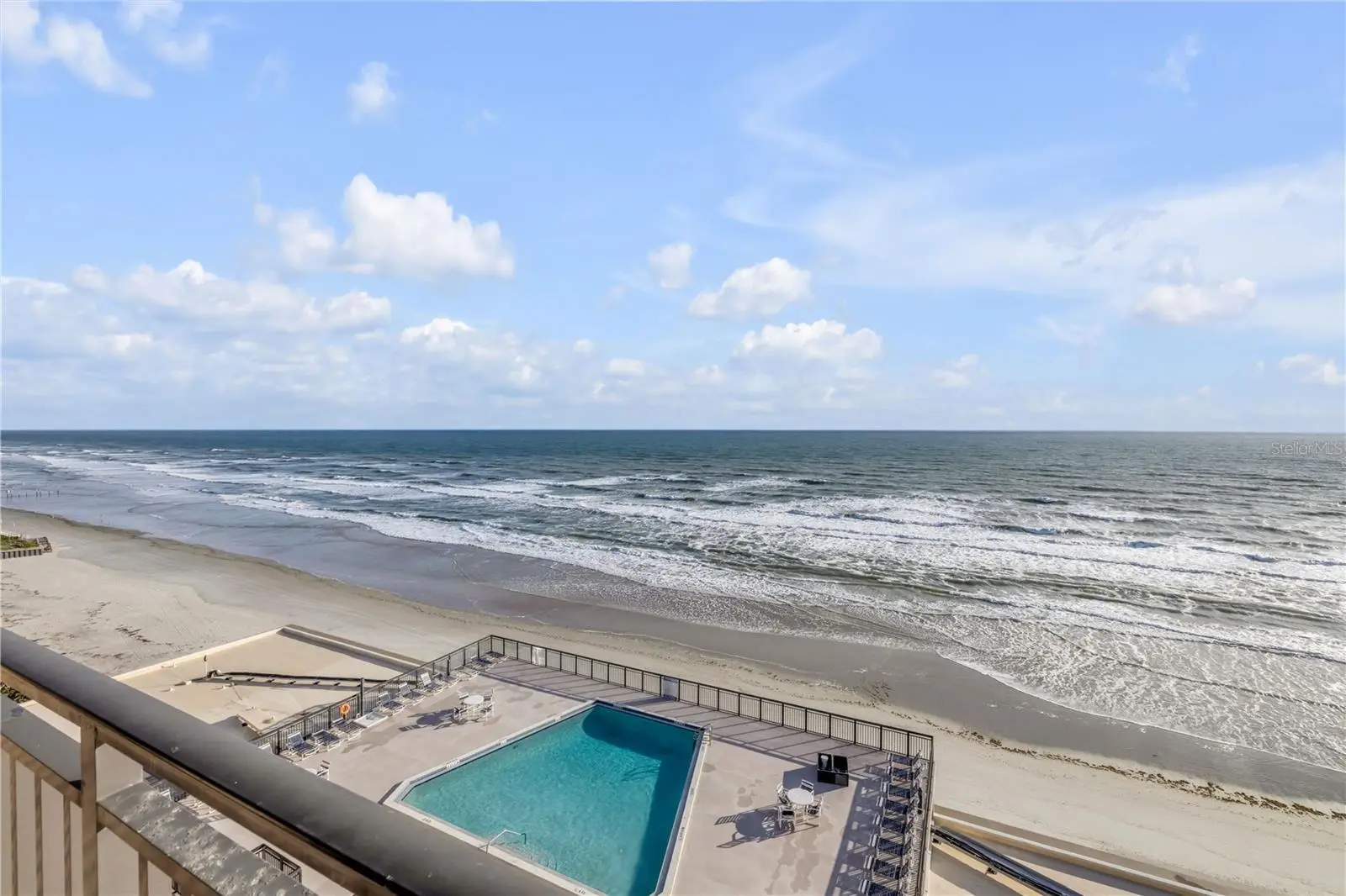 4139 Atlantic Avenue, FL