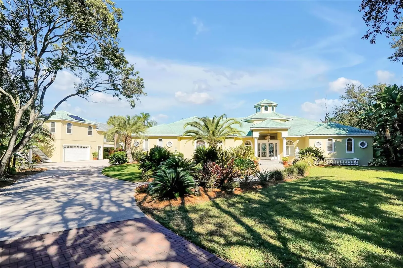 4209 Lake Lockhart Drive, FL
