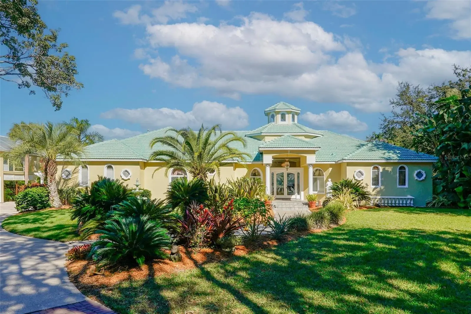 4209 Lake Lockhart Drive, FL