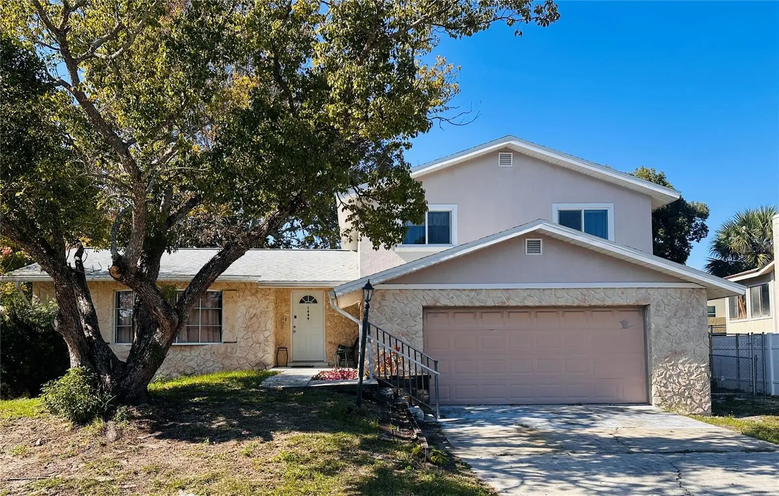 1649 Shangri La Drive, FL