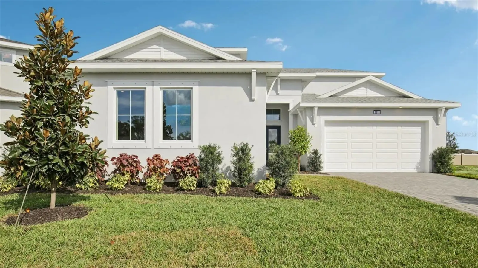 8218 Golden Beach Court, FL