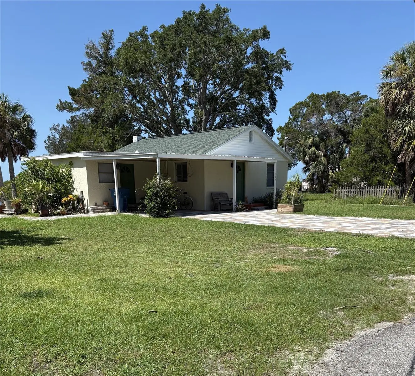 3044 Sunset Vista Drive, FL