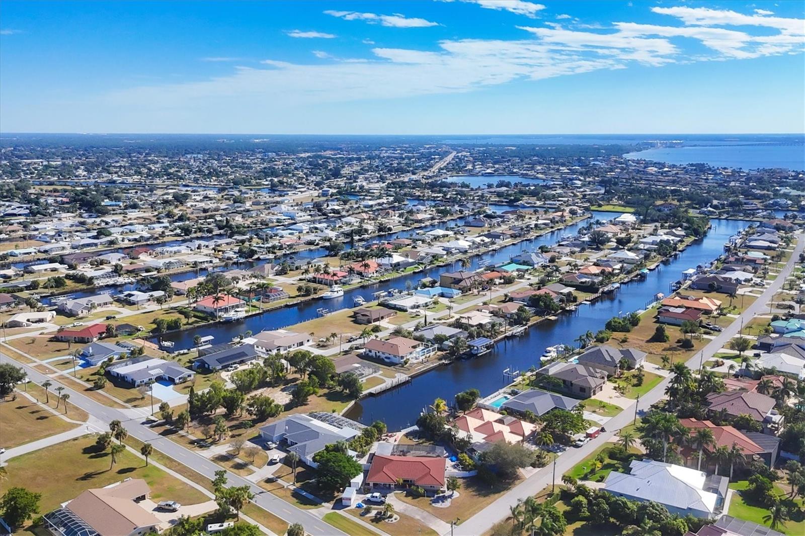 4358 Harbor Boulevard, FL