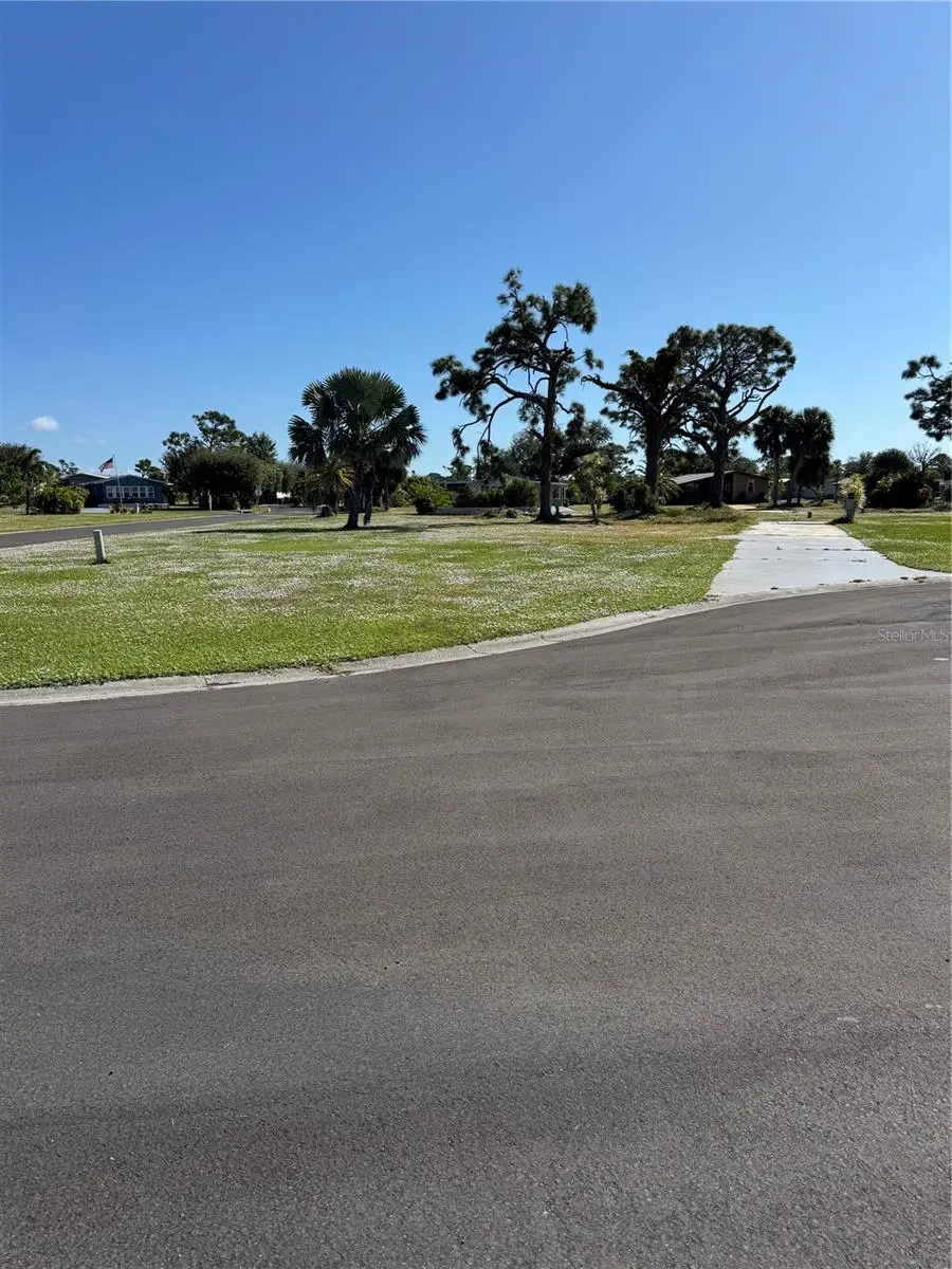 3303 Dove Lane, FL