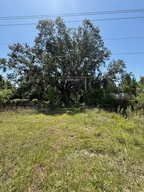 17918 Us Highway 301, FL