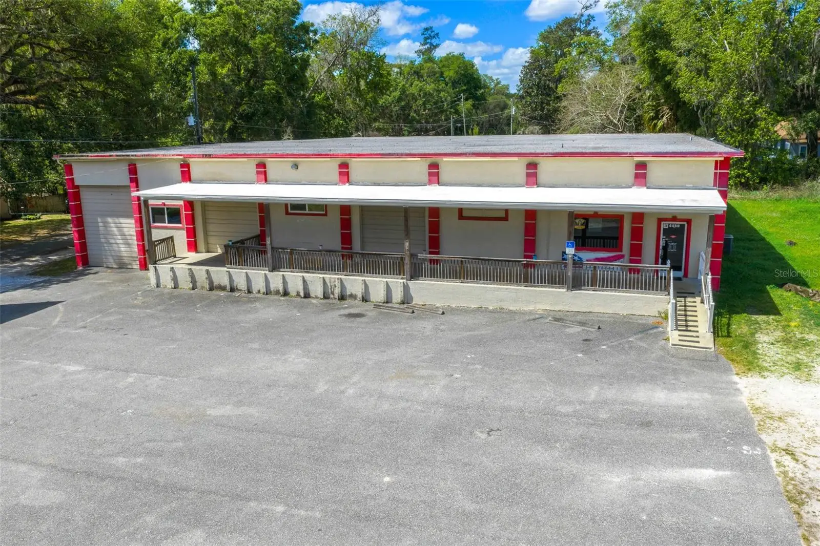 4450 Pine Avenue, FL