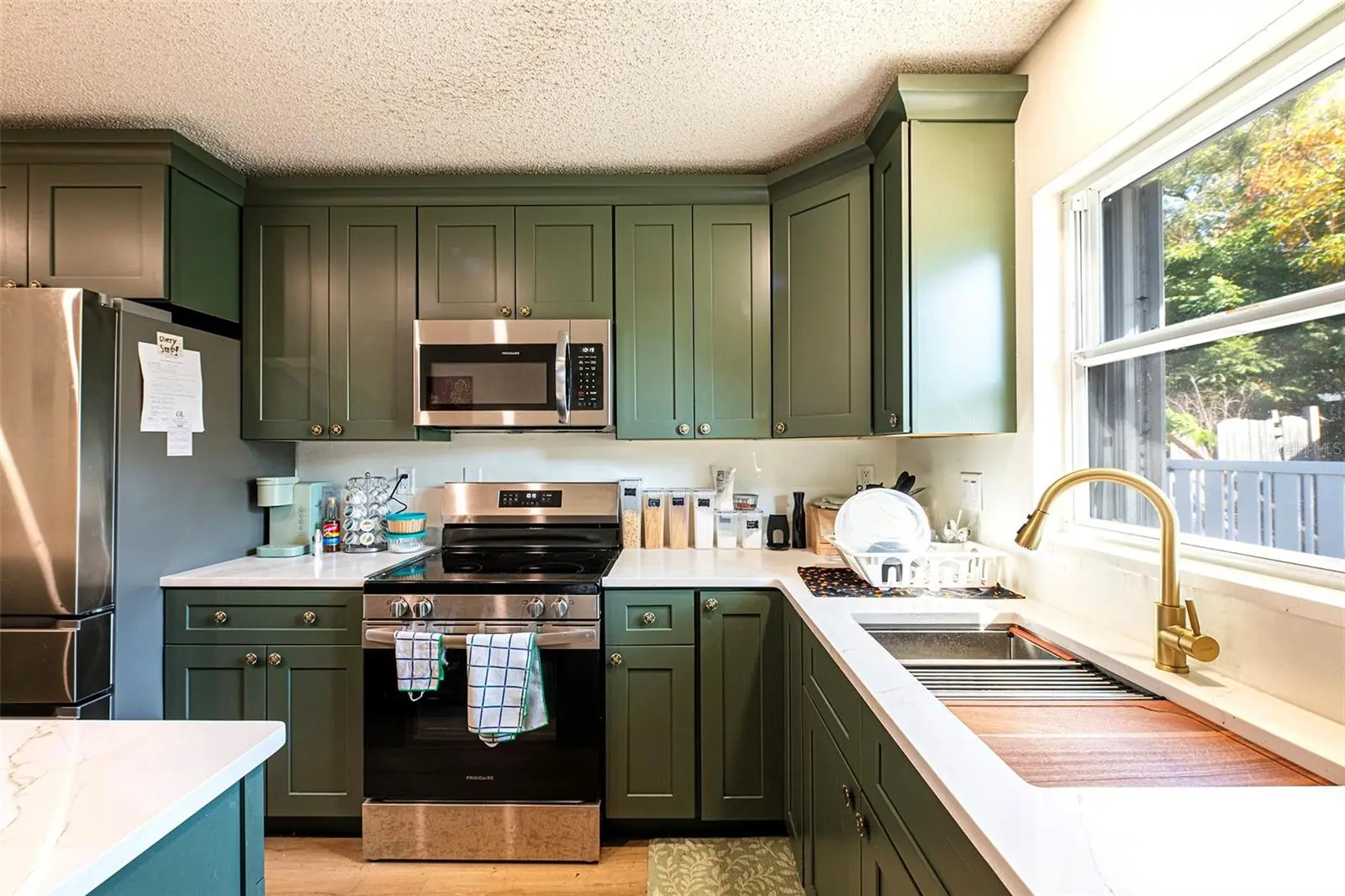 6401 Cedarbrook Drive, FL