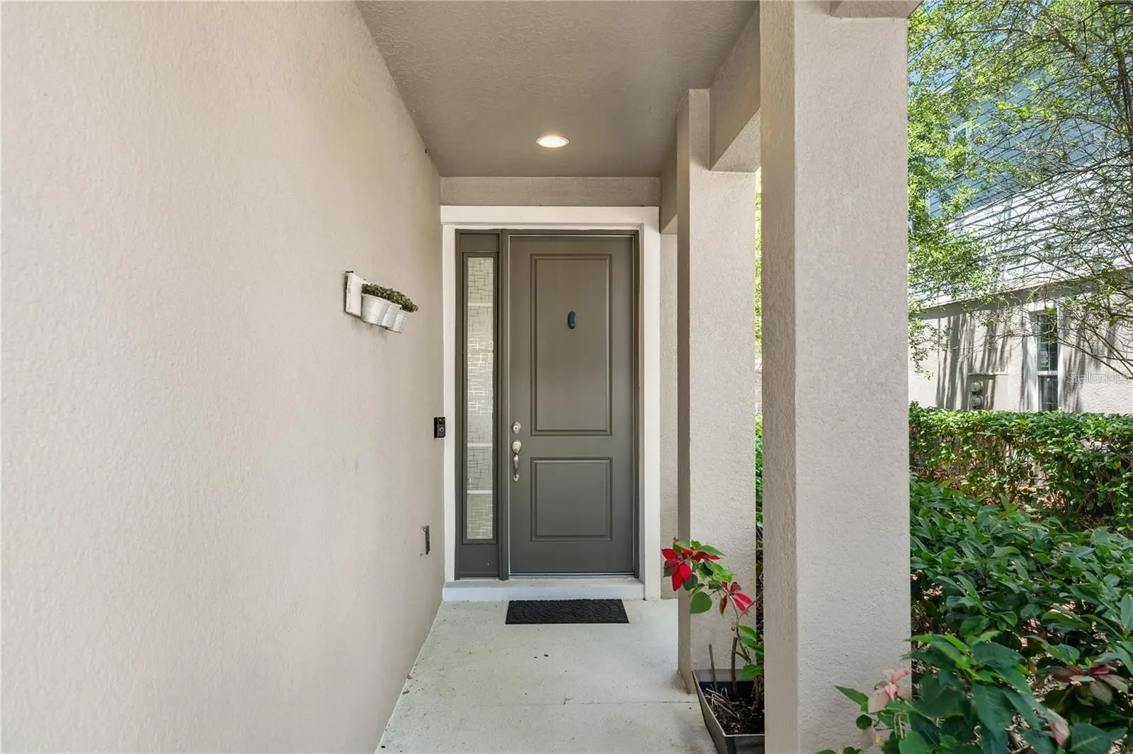 572 Lake Wildmere Cove, FL