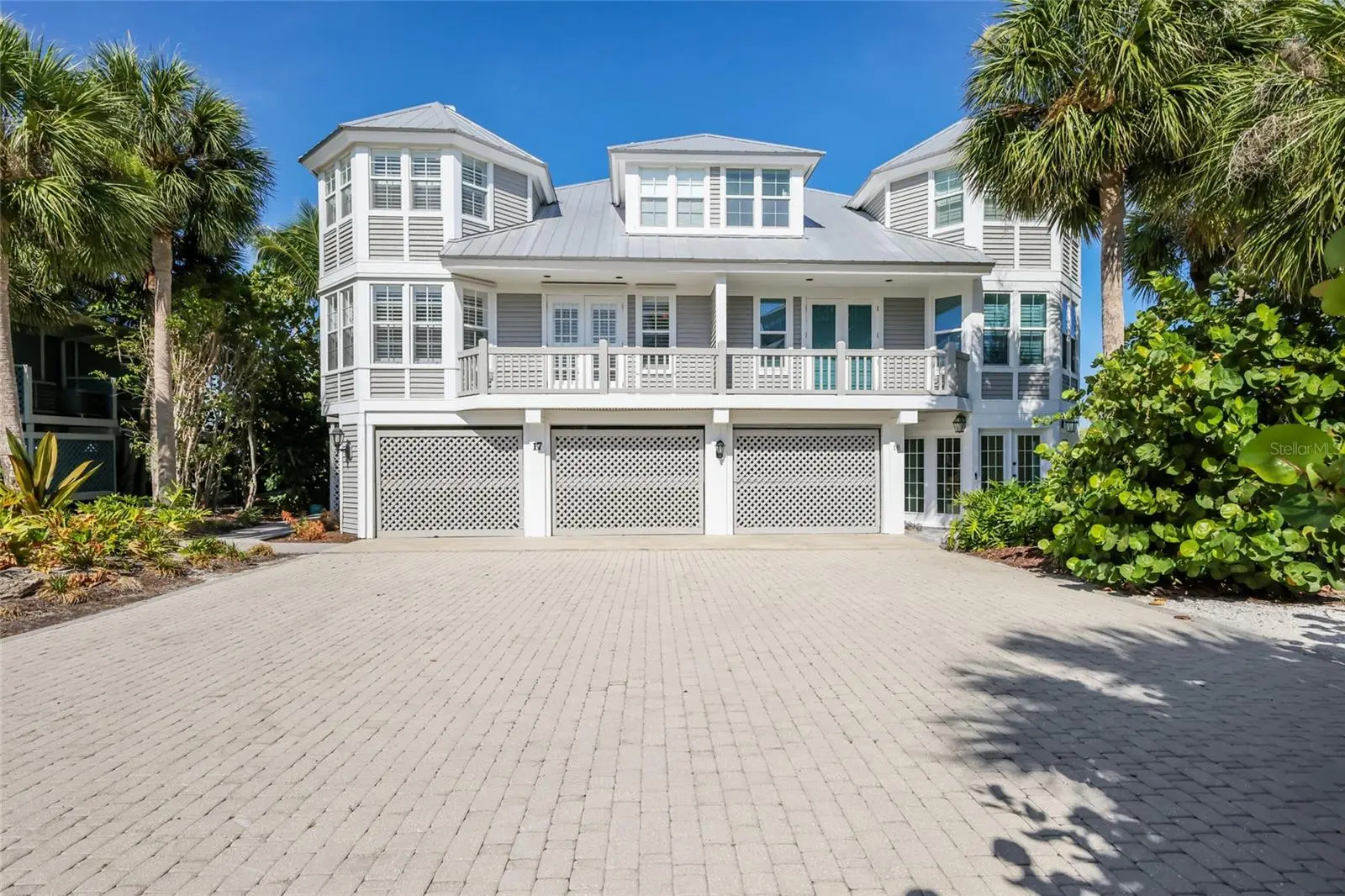 17 Seawatch Drive, FL