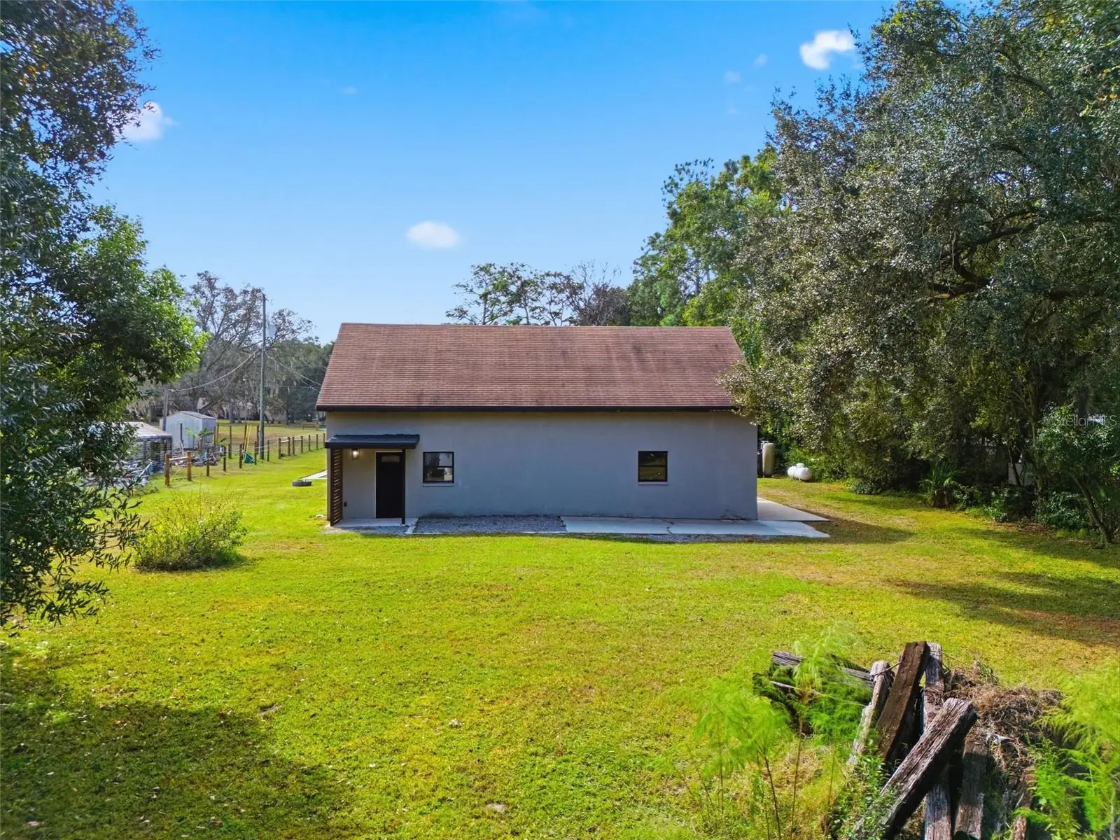 28809 Bennington Drive, FL