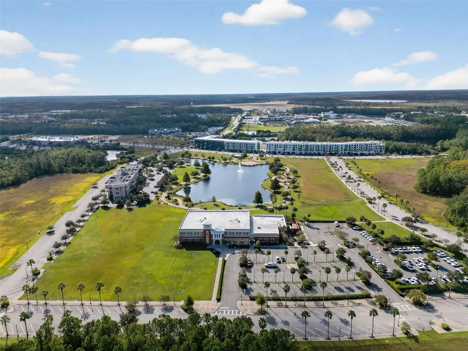 890 Central Avenue, FL