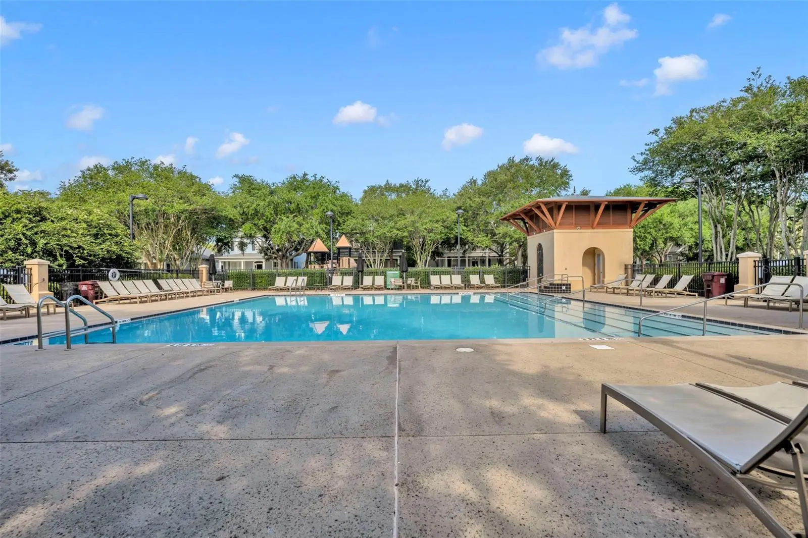 995 Juel Street, FL
