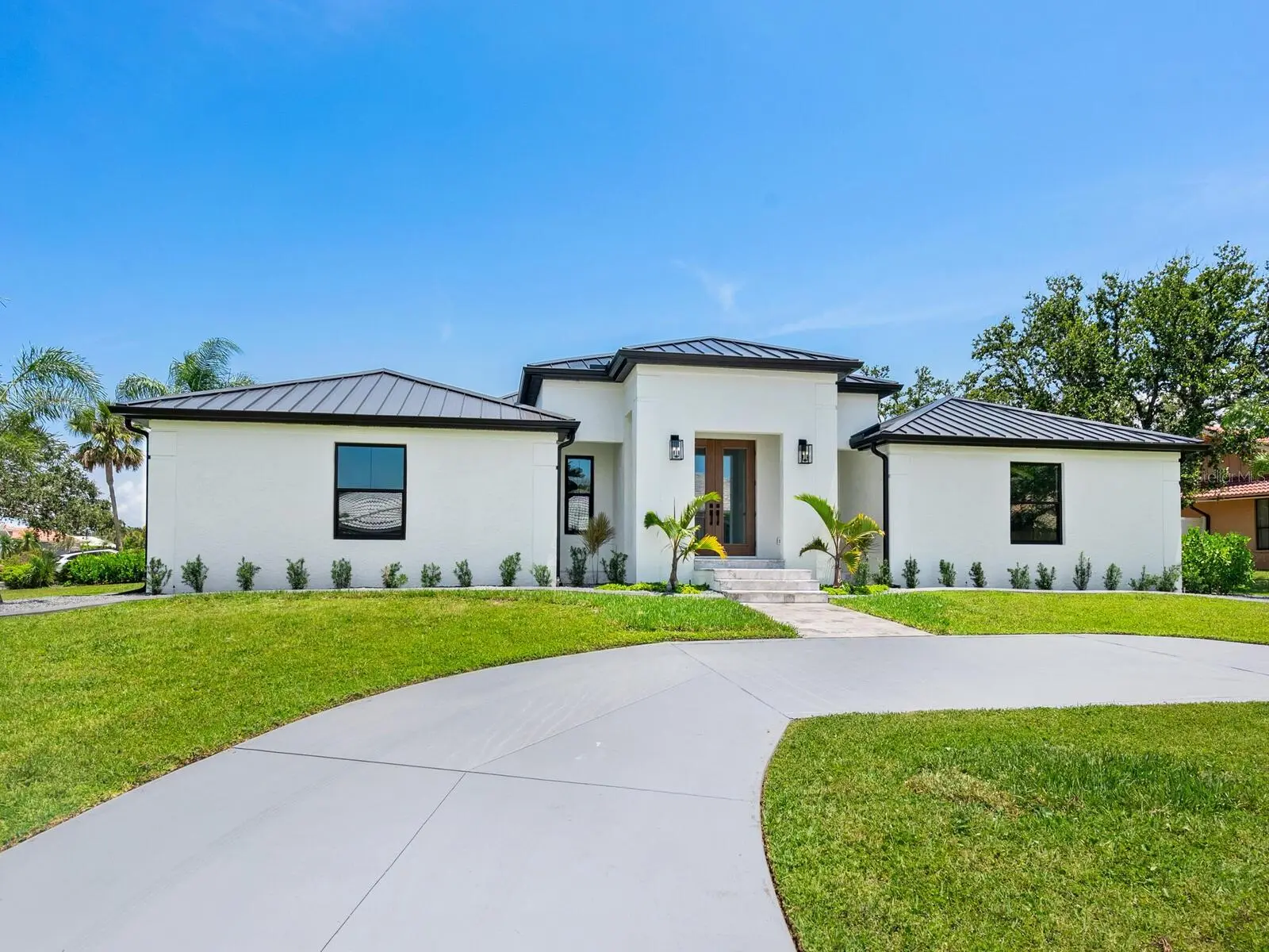 180 Lookout Point Drive, FL