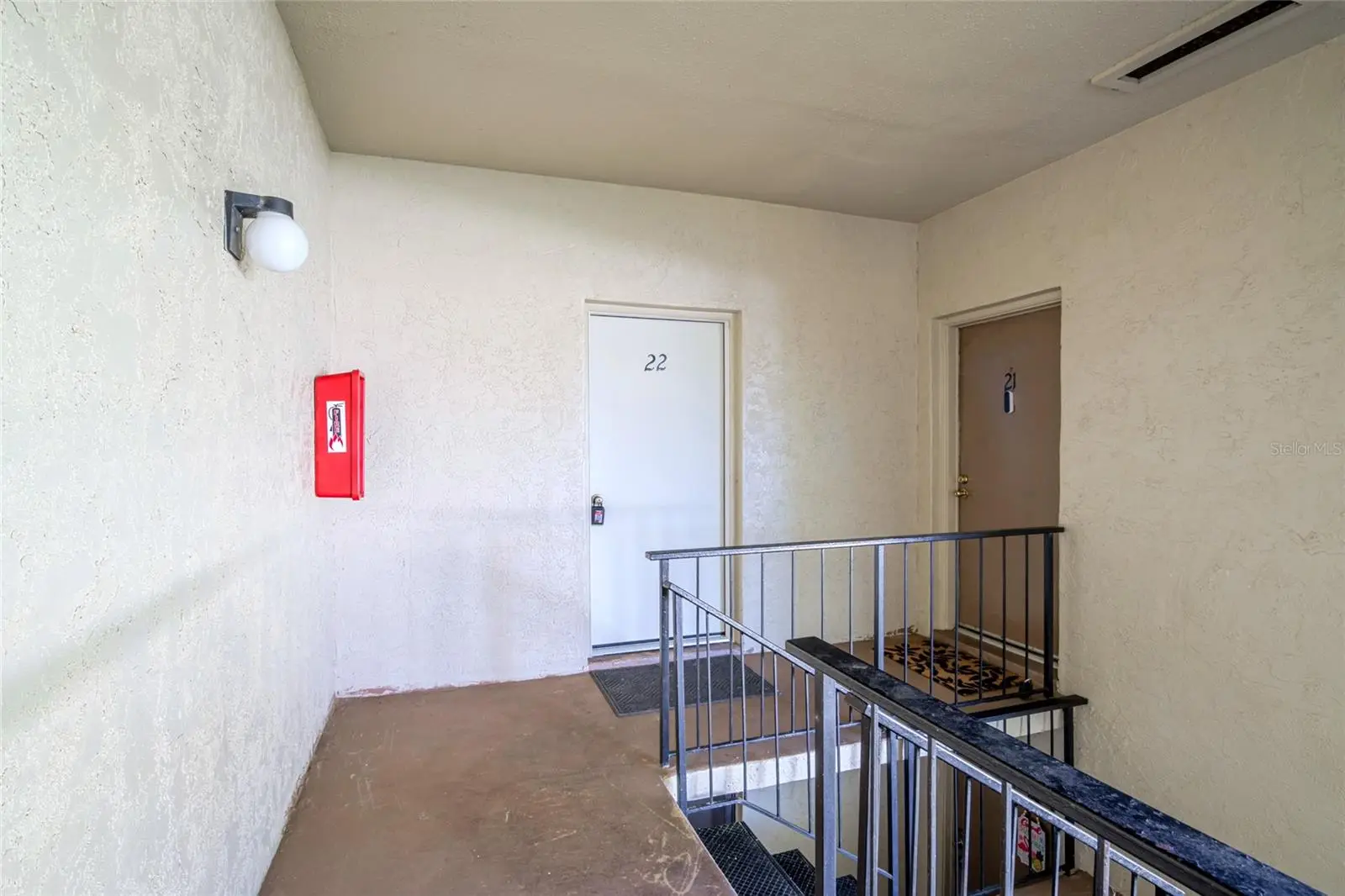 3236 Semoran Boulevard, FL