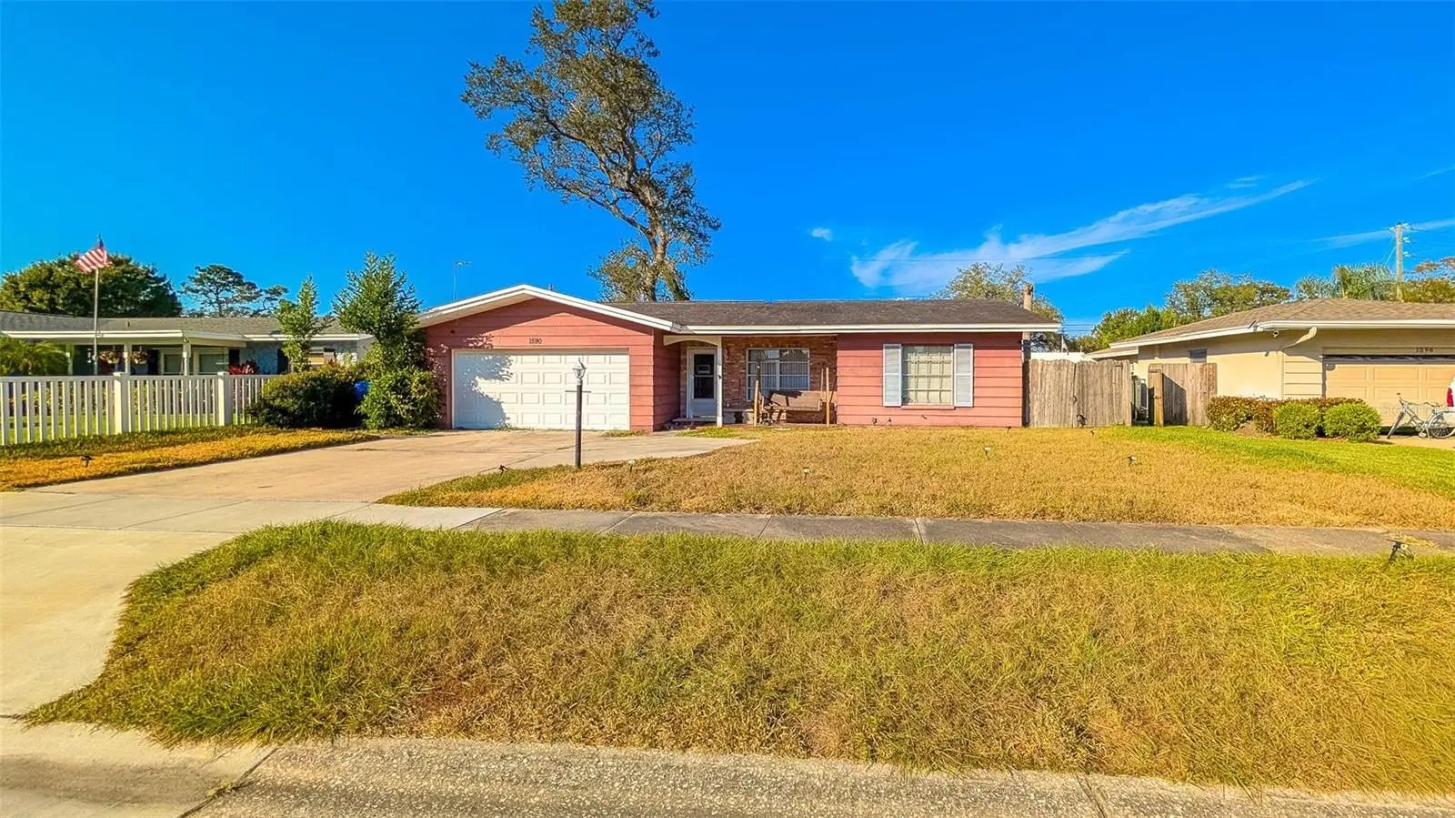 1590 Peaceful Lane, FL